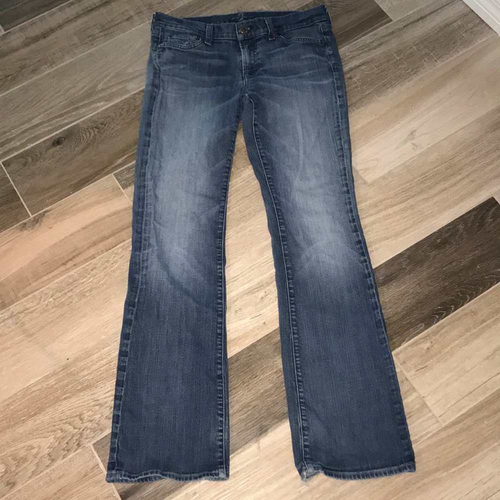 7 for all Mankind Bootcut sz 30 lightweight